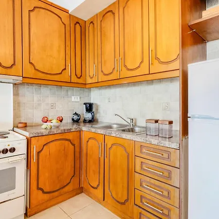 Apartment Theasea House *