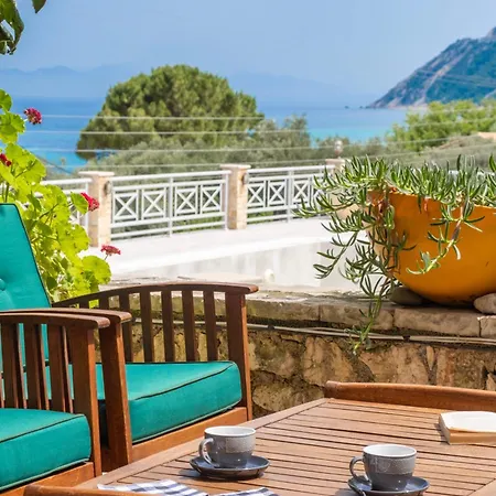 Theasea House Apartment *